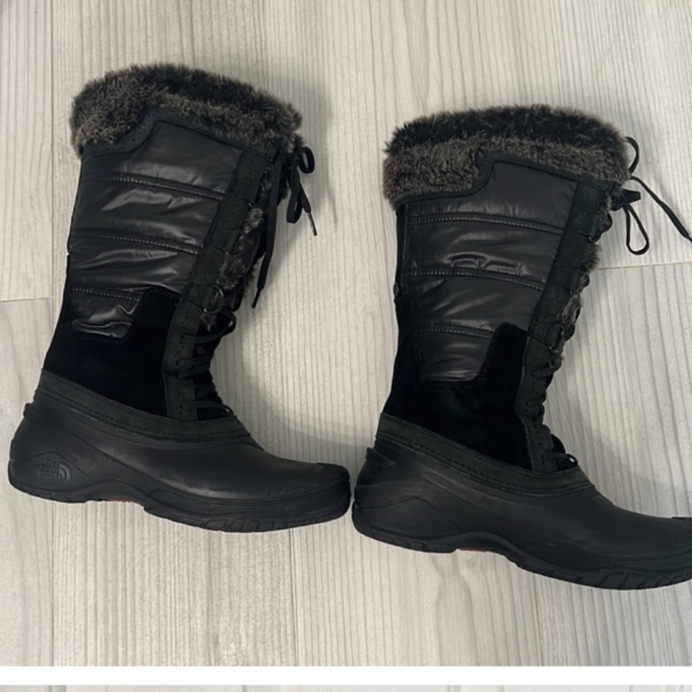 THE NORTH FACE
